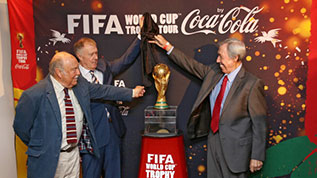 Greaves, Hurst and Banks unveil FIFA World Cup at Wembley