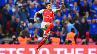 Alexis Sanchez celebrates scoring Arsenal's second