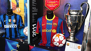 The Barcelona 2011 cabinet at the Exhibition of Champions