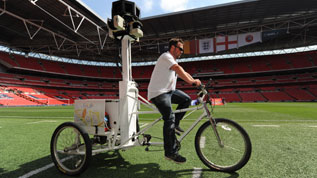Google's trike maps Wembley Stadium for Street View
